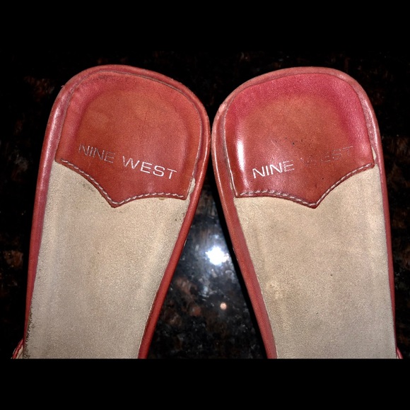 Nine West Red Leather Slip On Heels - Picture 4 of 5